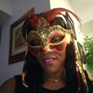 Meet your Posher, Sylvia